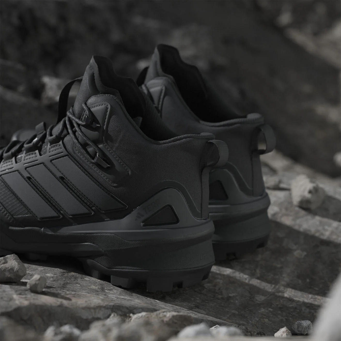 Adidas Terrex Hiking boots Skychaser Mid Black - Image 5