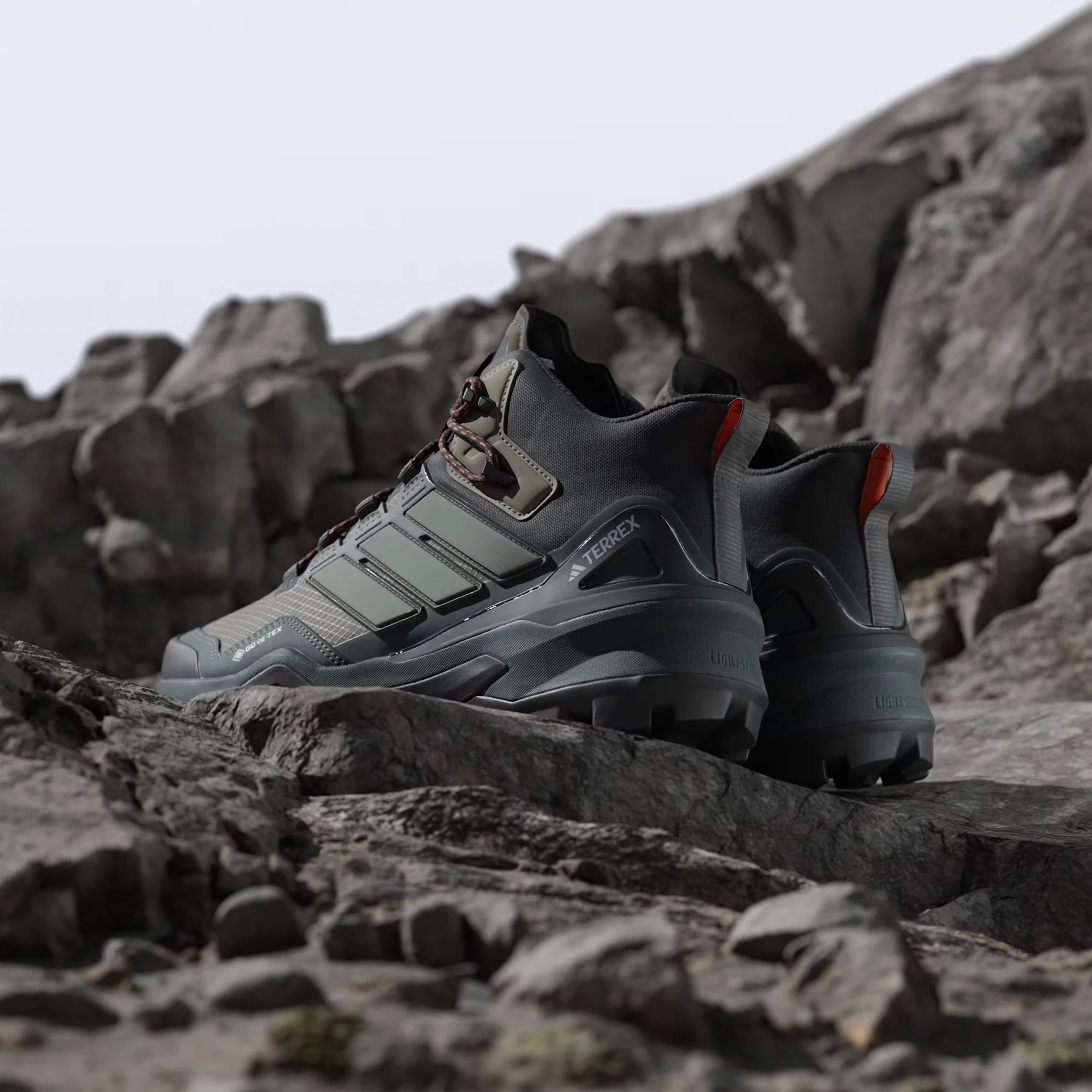 Adidas Terrex Hiking Boots Skychaser Mid Olive Strata / Silver Green / Core Black - Image 6