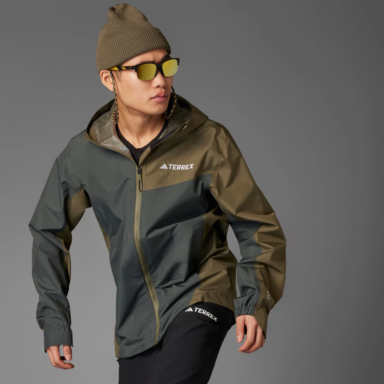 Adidas Terrex Multi 2.5L Rain.Rdy Jacket Legend Ivy / Olive Strata - Image 2