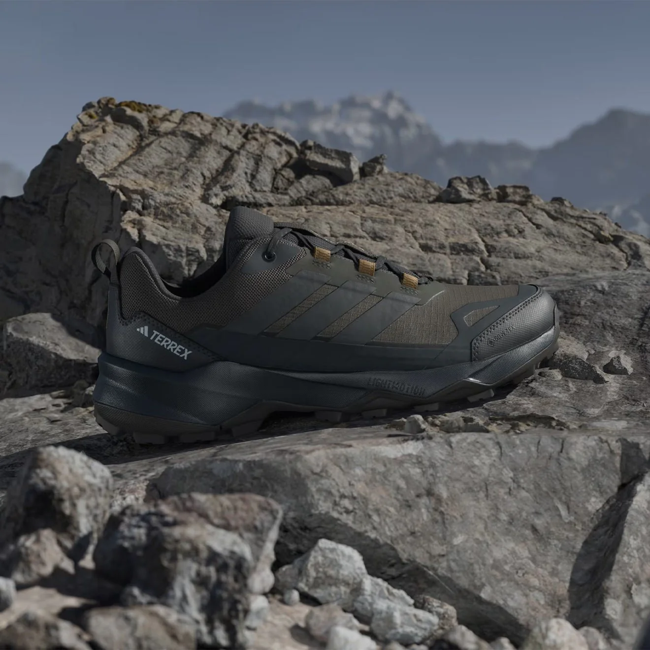 Adidas Terrex Skychaser AX5 GORE-TEX Hiking Shoes Olive / Carbon / Bronze Strata - Image 2