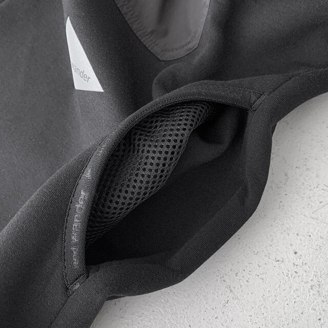 And Wander Airly Warm Full Zip Black - Image 5