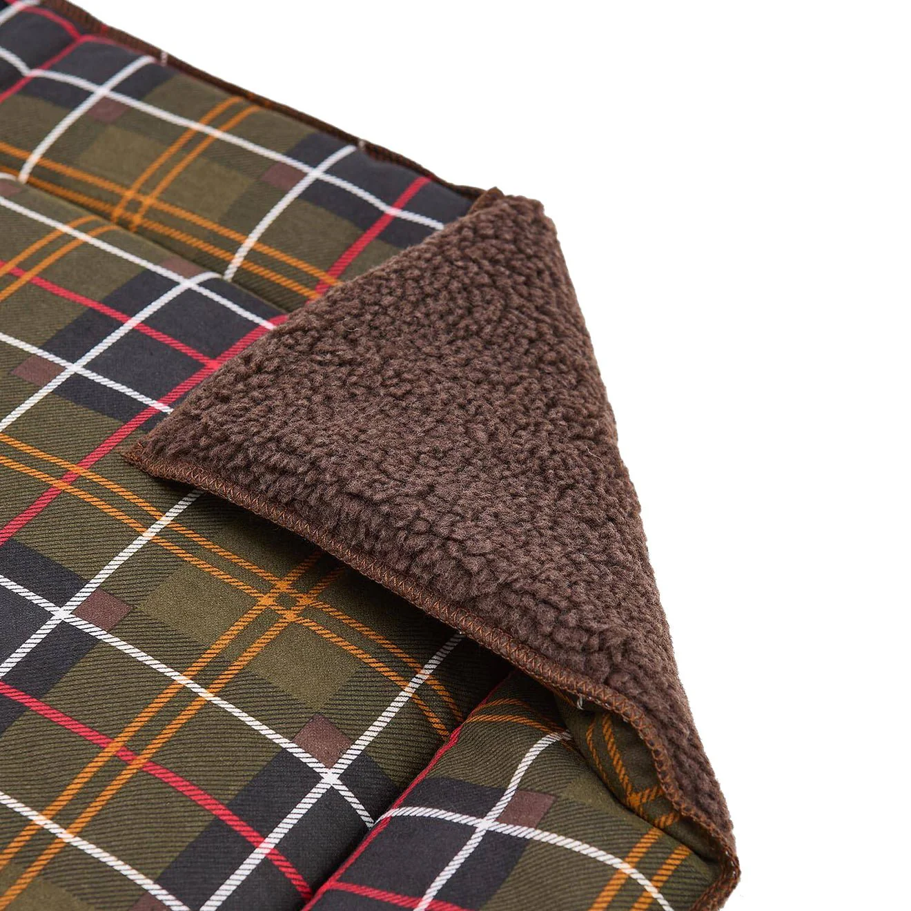 Barbour Cage Dog Mat Classic Tartan - Image 3