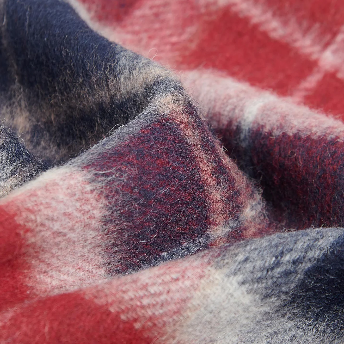 Barbour Galston Tartan Scarf Cranberry Tartan - Image 2