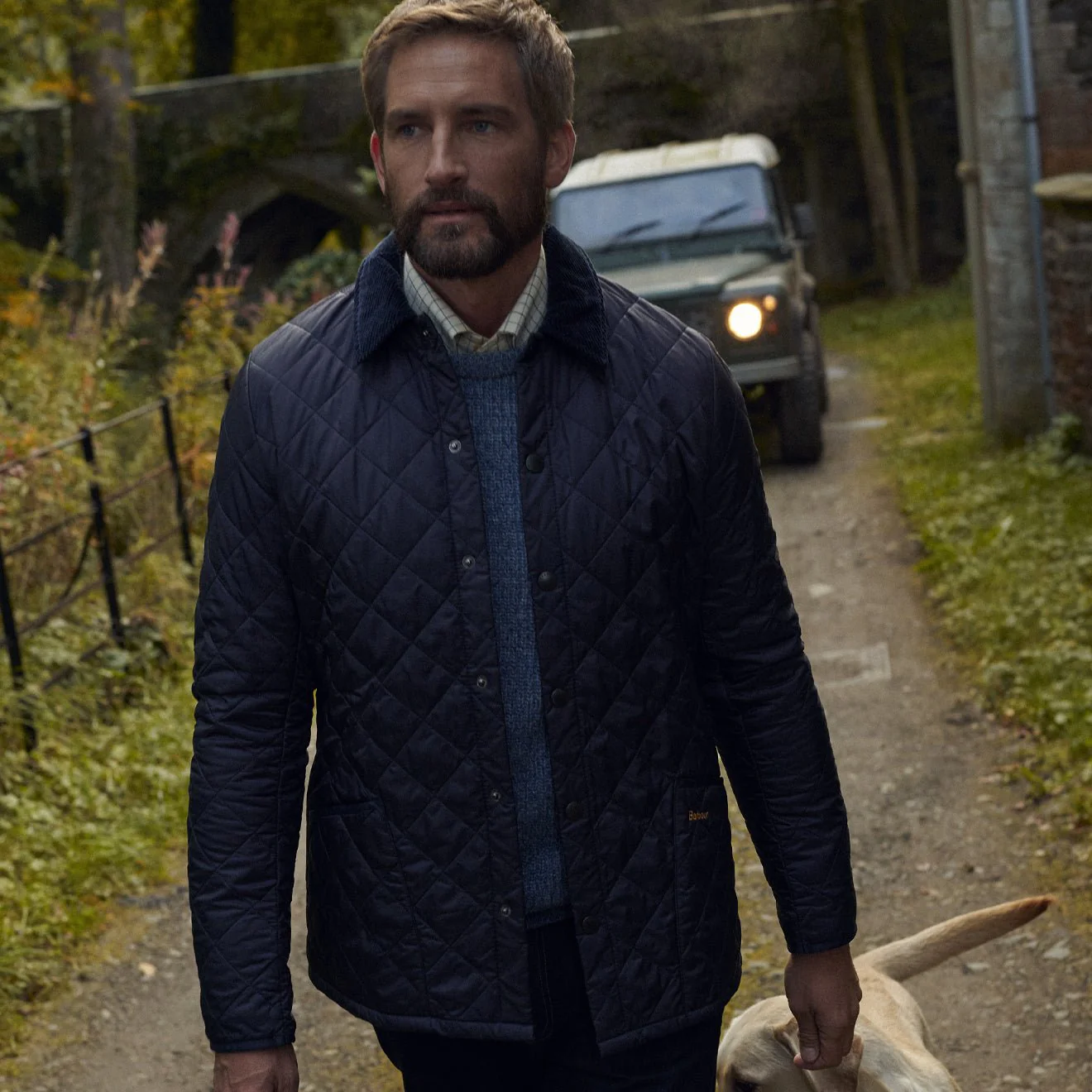 Barbour Liddesdale Quilted Jacket Navy - Image 6