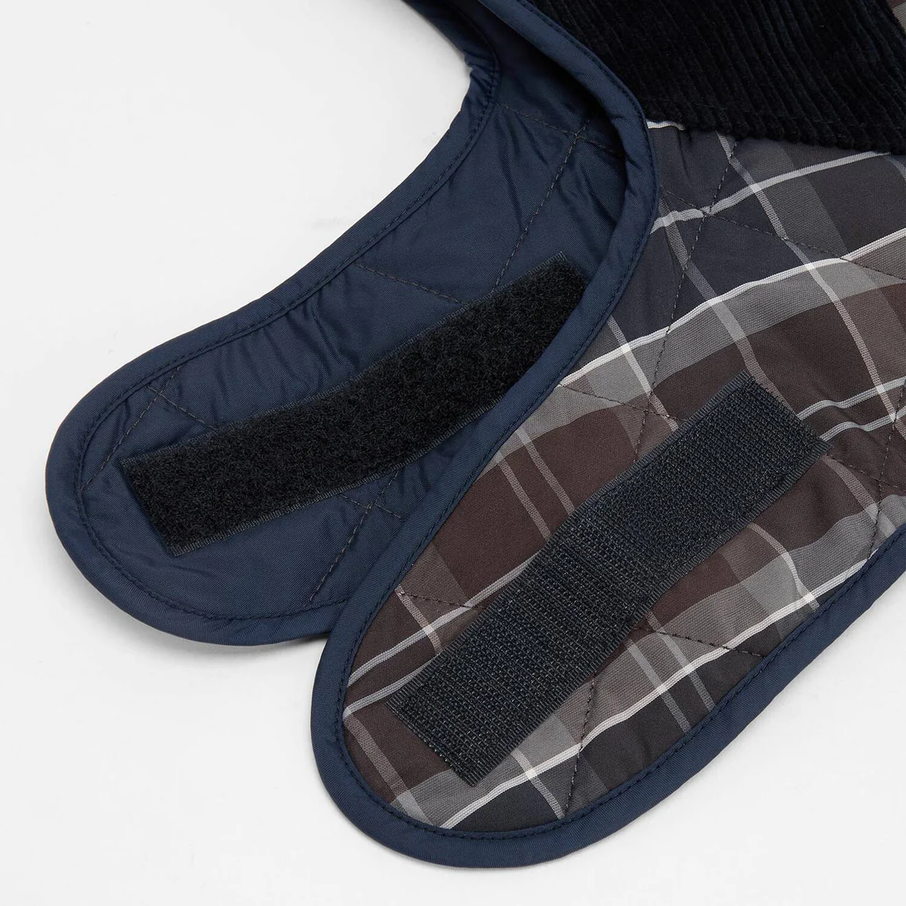 Barbour Tartan Dog Coat Midnight Oak - Image 7