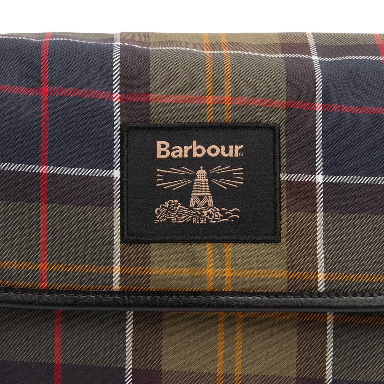 Barbour Tartan Hanging Washbag Classic/Beacon - Image 4