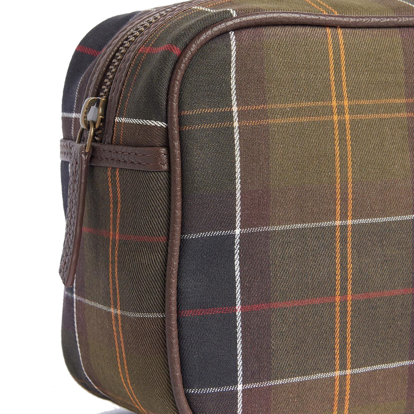 Barbour Tartan & Leather Wash Bag Classic Tartan - Image 4