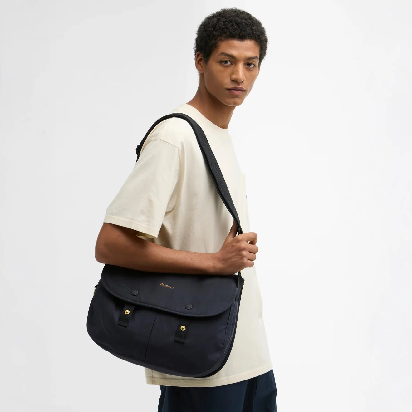 Barbour Transport Riever Crossbody Bag Navy - Image 5