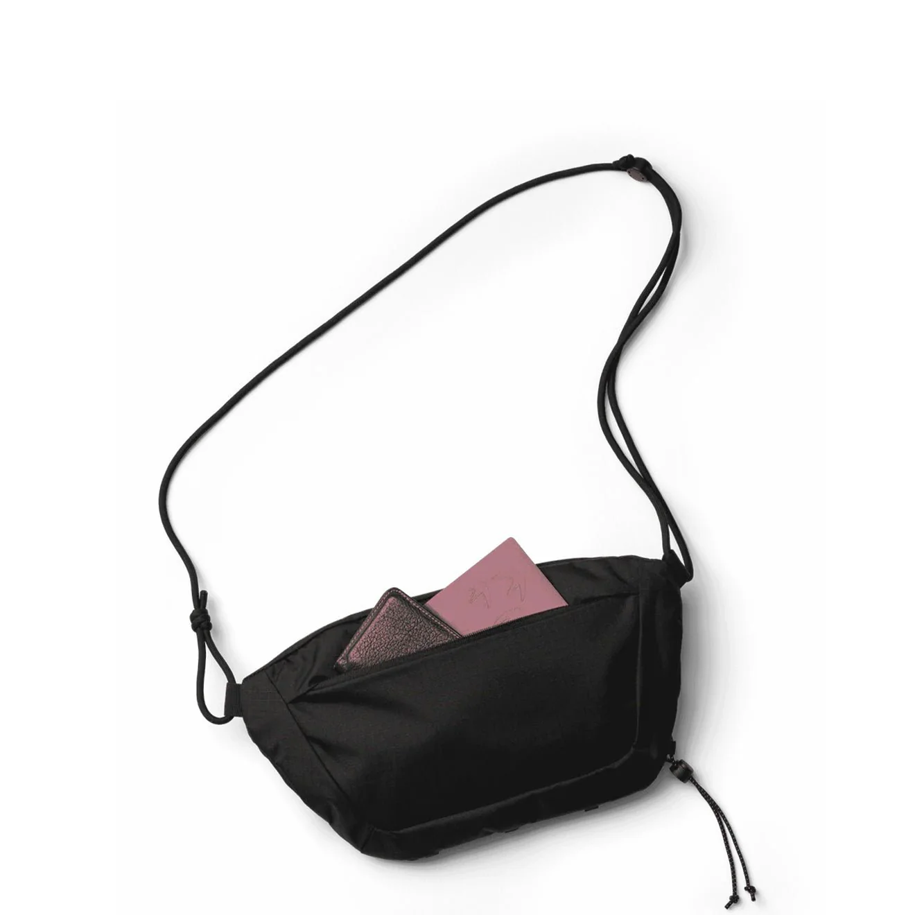 DB Roamer Pro Sling Bag 6L Black Out - Image 4