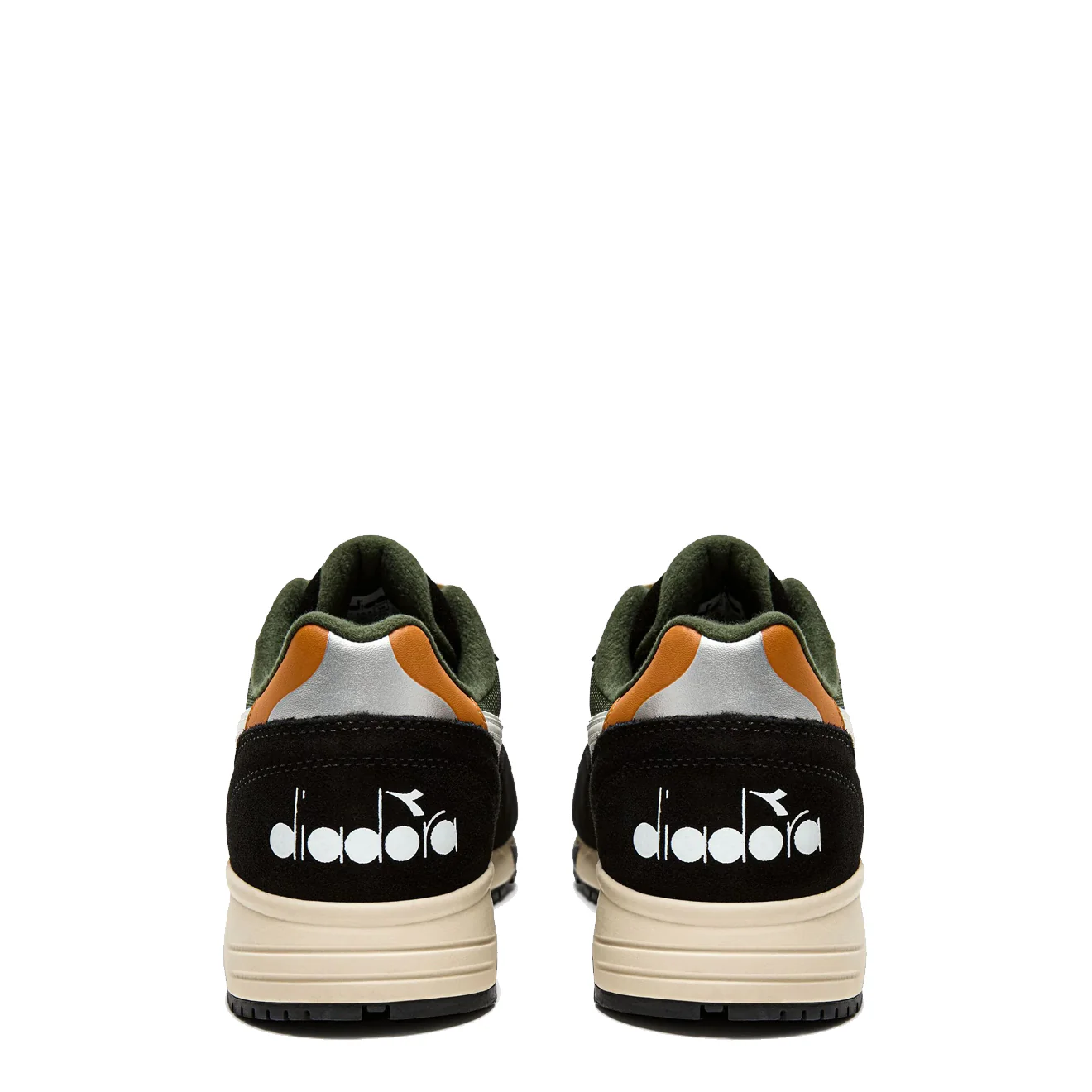 Diadora N902 Trainer Kombu Green / Black - Image 6