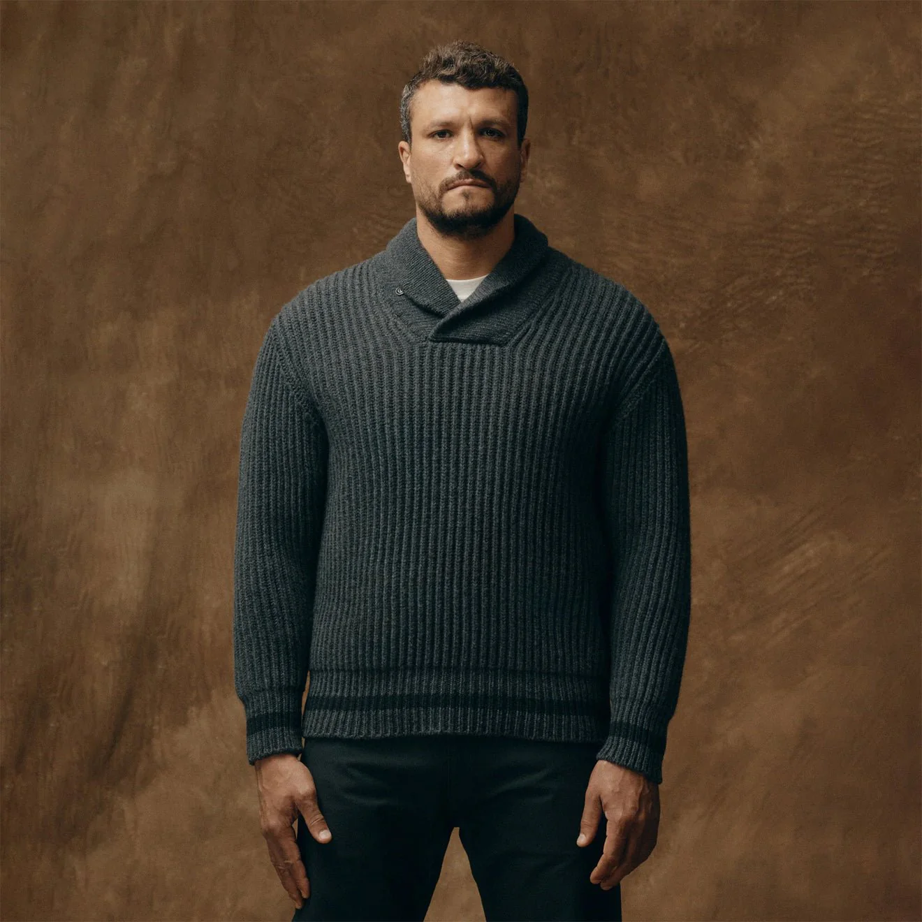 Filson Bristol Shawl Neck Sweater Gray Heather / Dark Charcoal - Image 4