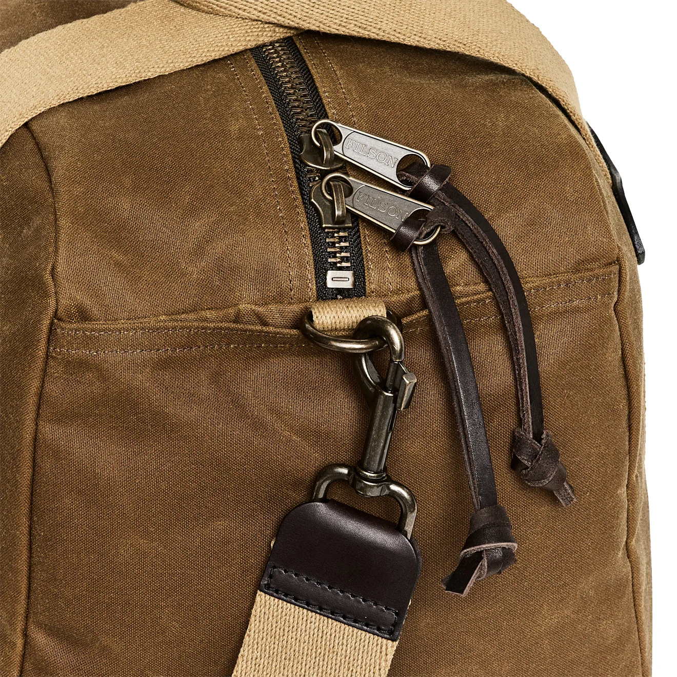 Filson Small Duffle Holdall Dark Tan - Image 4