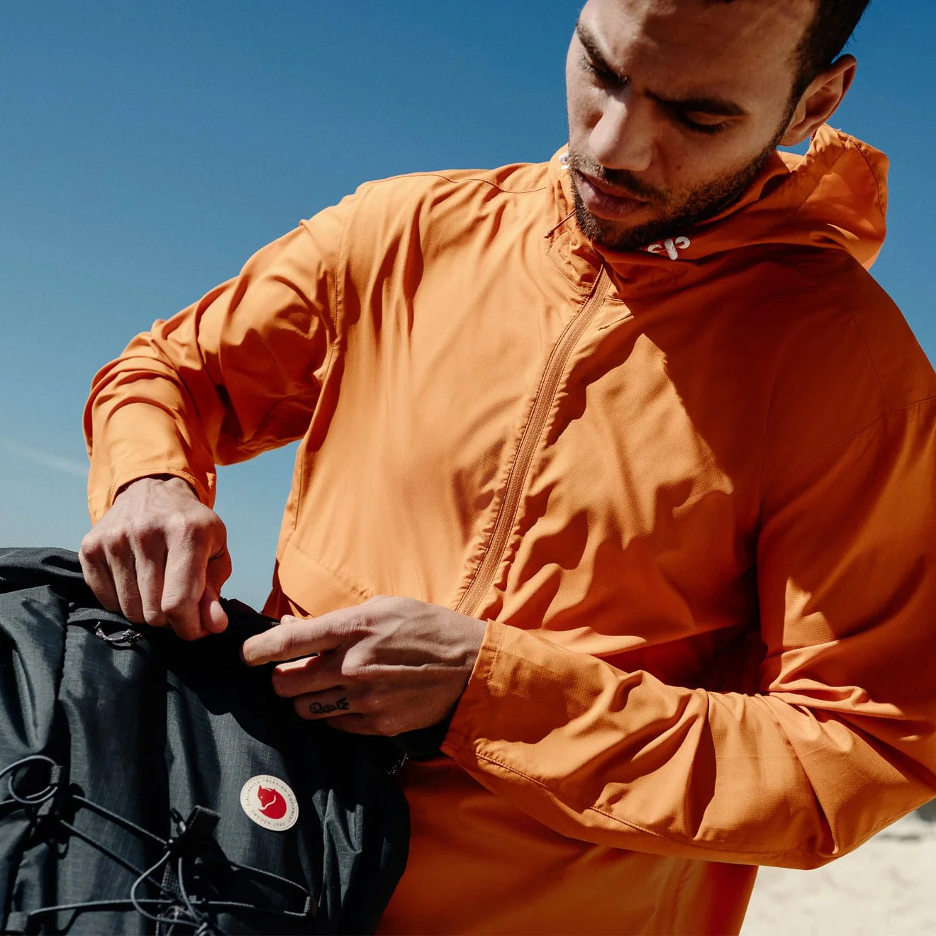 Fjallraven Abisko Hike Foldsack Black - Image 7
