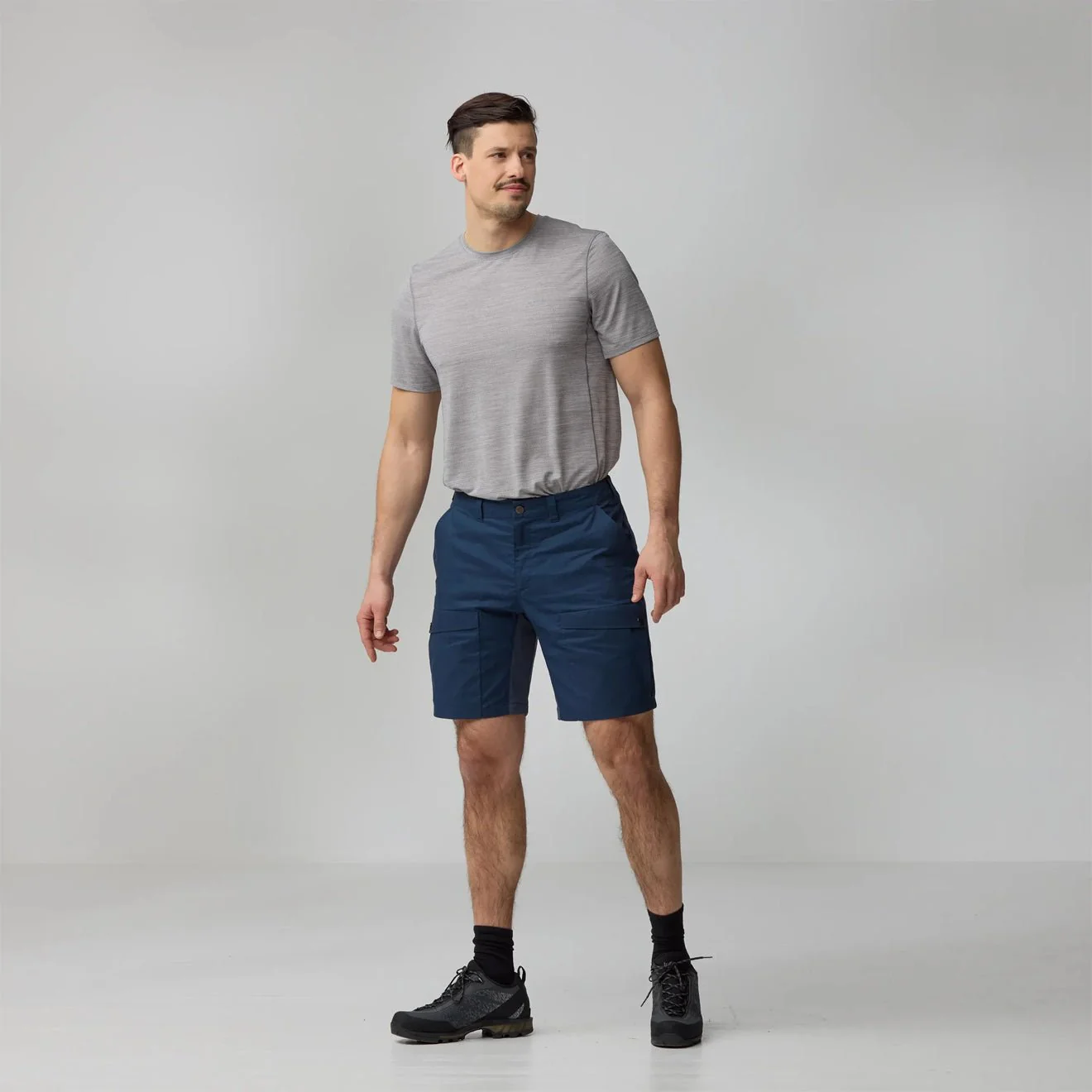 Fjallraven Abisko Hybrid Trail Shorts Laurel Green - Image 3
