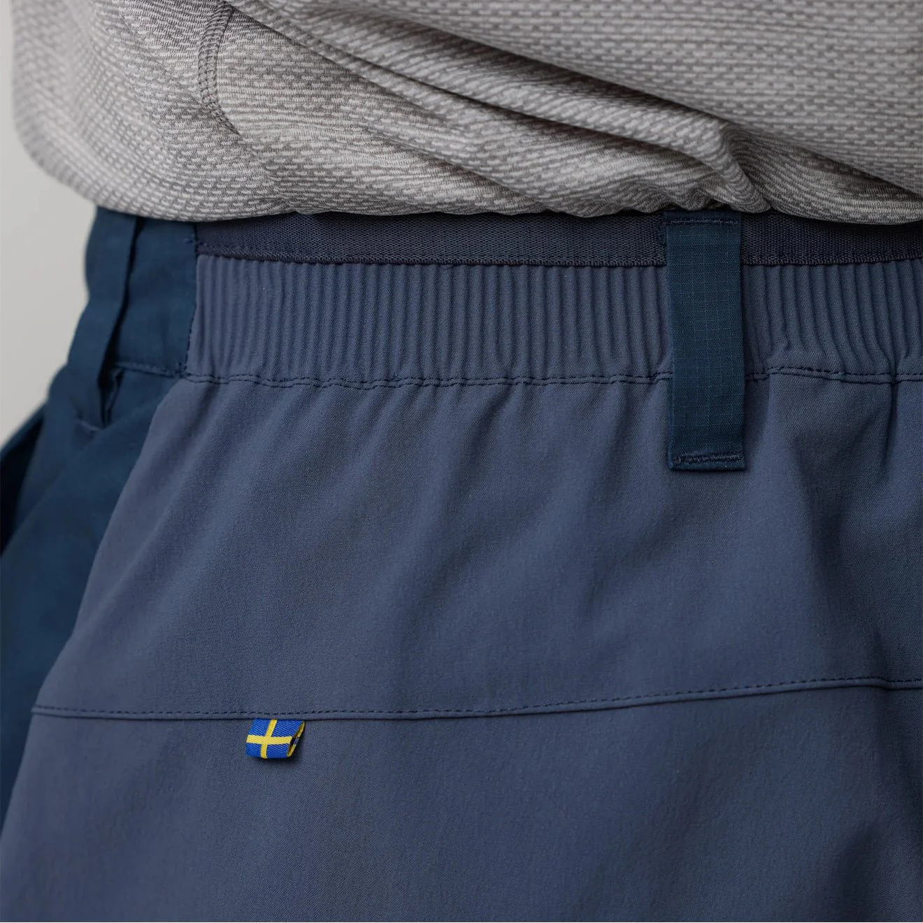Fjallraven Abisko Hybrid Trail Shorts Navy - Image 6