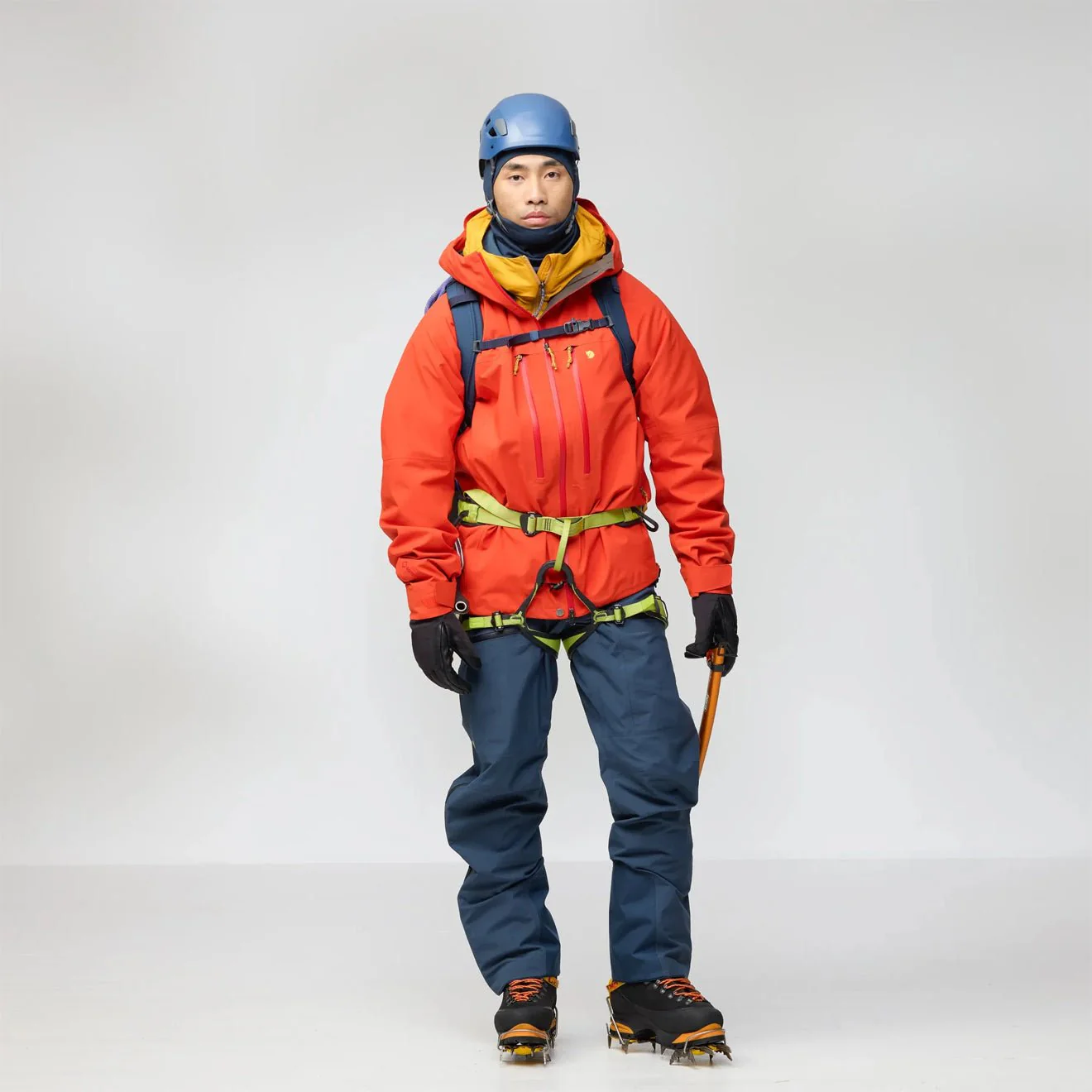 Fjallraven Bergtagen GTX Pro Jacket Black - Image 3