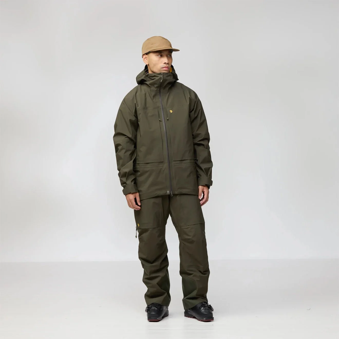 Fjallraven Bergtagen GTX Touring Jacket Deep Forest - Image 3