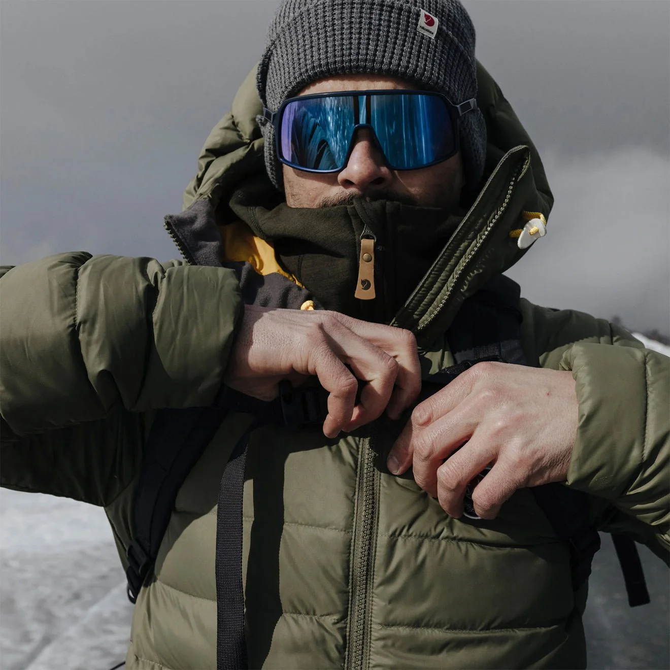 Fjallraven Expedition Pack Down Hoodie Deep Forest - Image 3