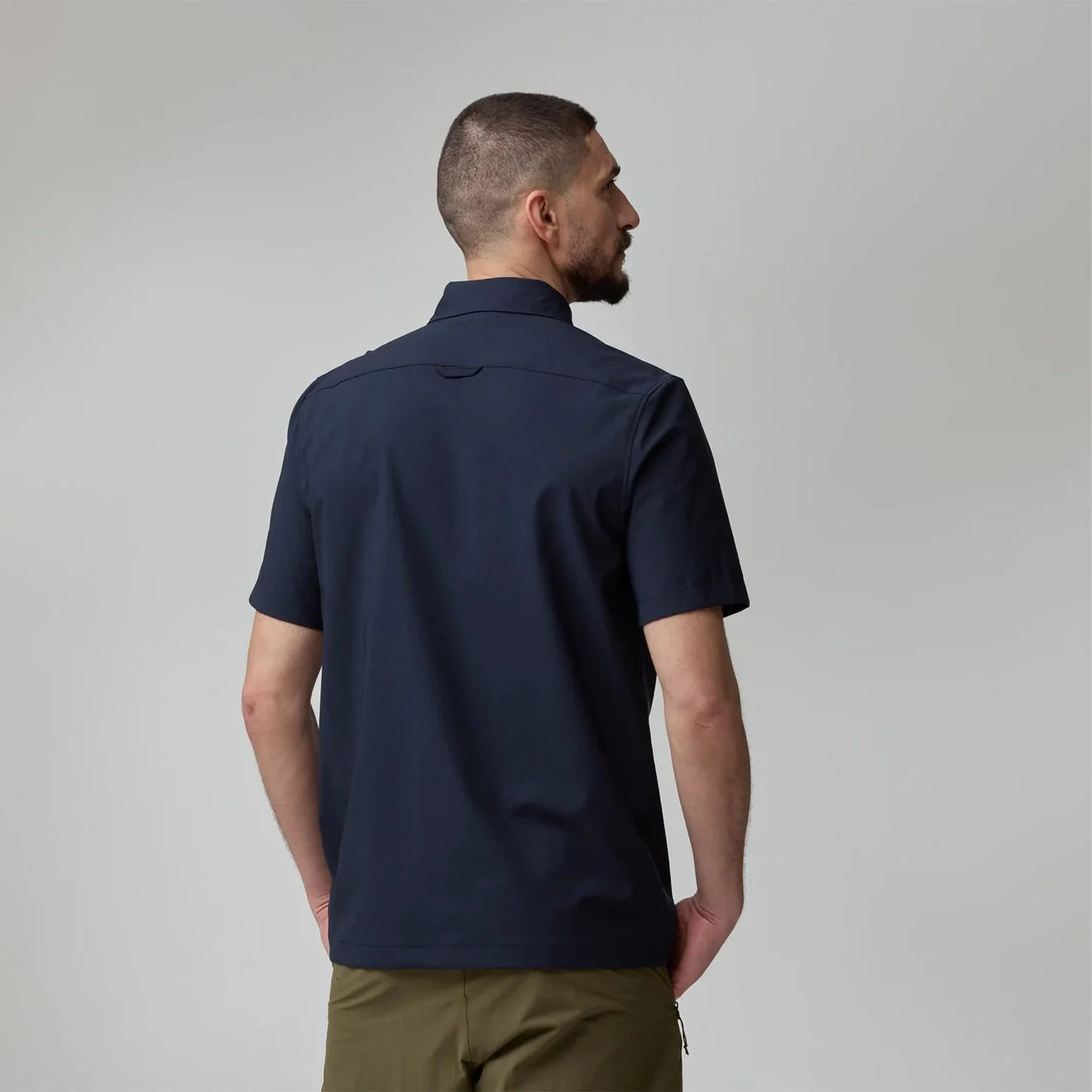 Fjallraven High Coast Pack Shirt SS Dark Navy - Image 4