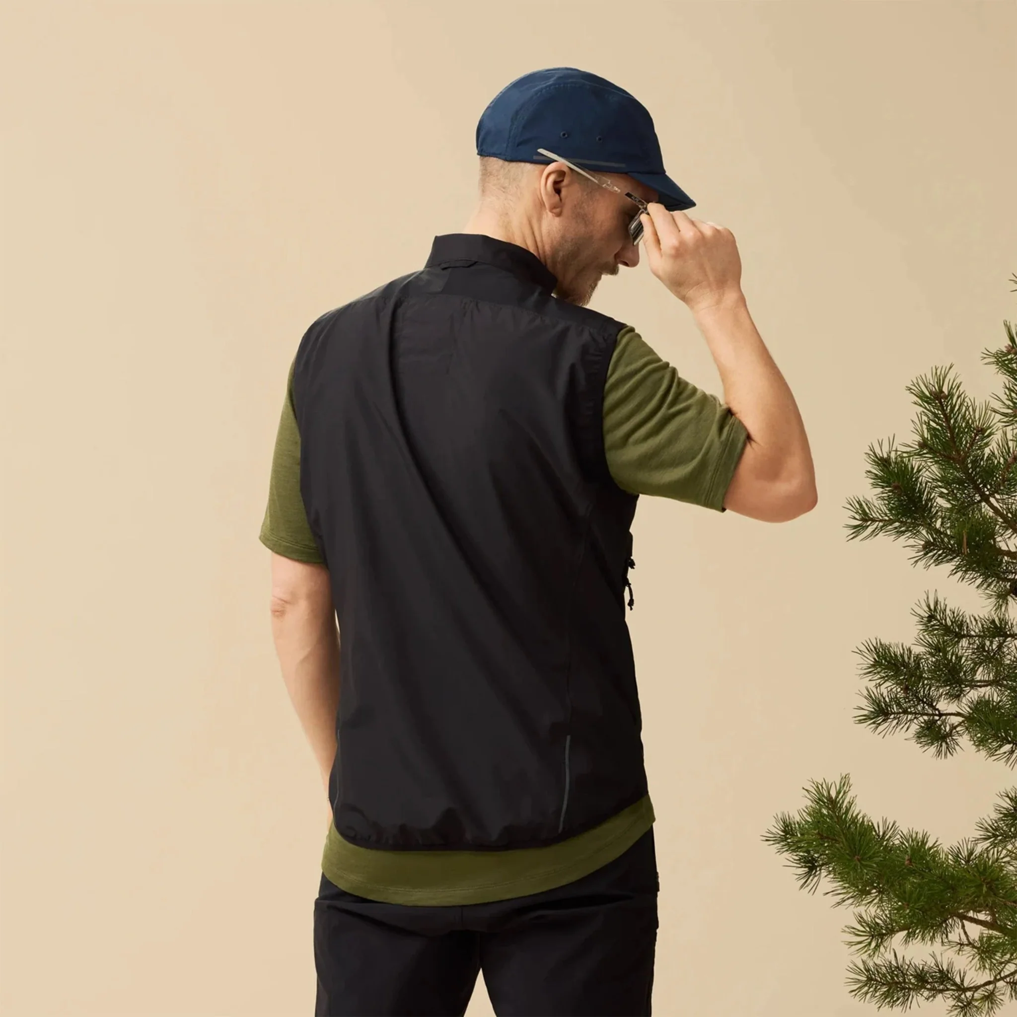 Fjallraven Hoja Adventure Vest Black - Image 4