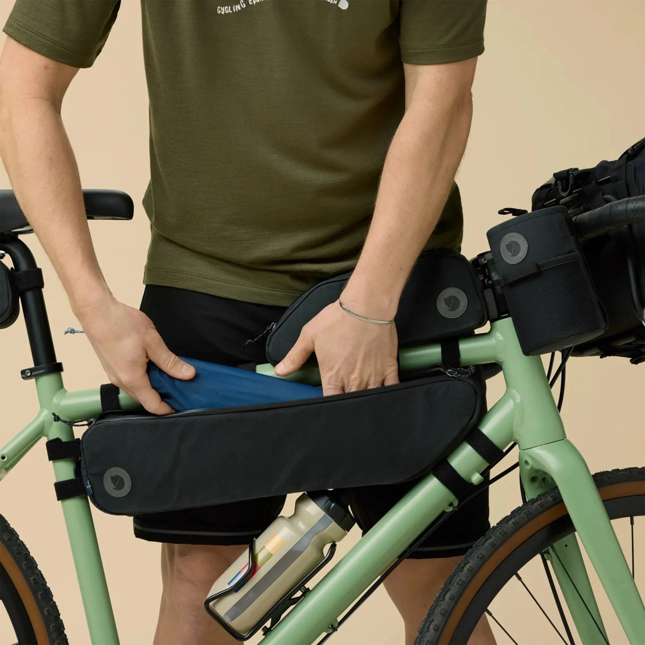 Fjallraven Hoja Frame Bag Black - Image 5