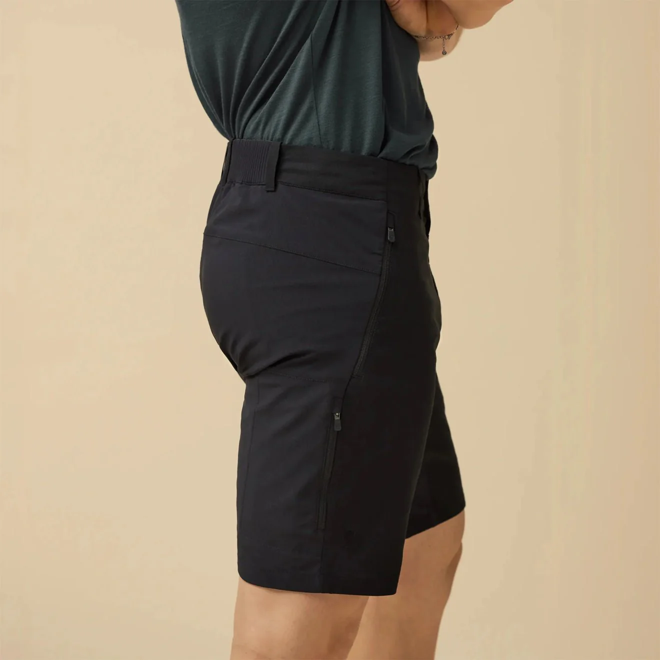 Fjallraven Hoja Hybrid Shorts Navy - Image 7