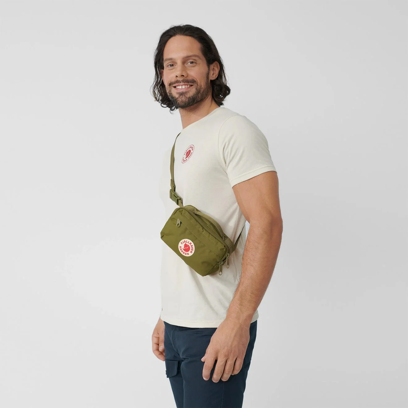 Fjallraven Kanken Hip Pack Green - Image 5