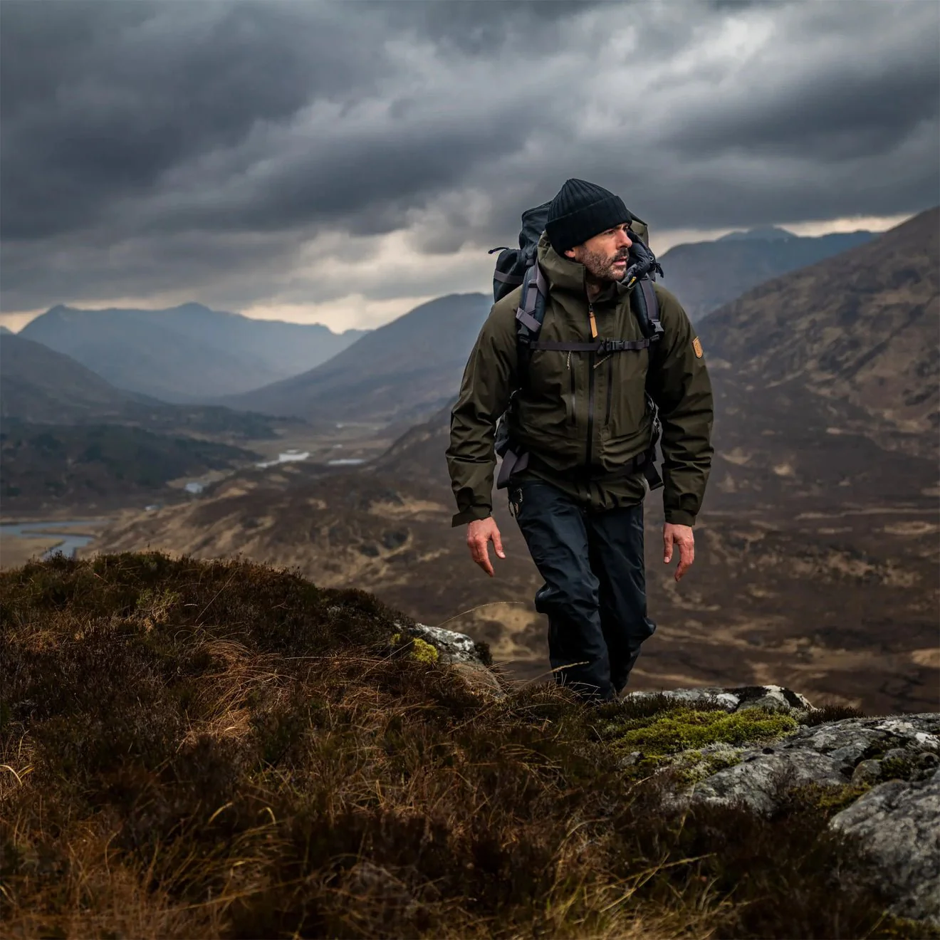 Fjallraven Keb GTX Jacket UN Blue - Image 11