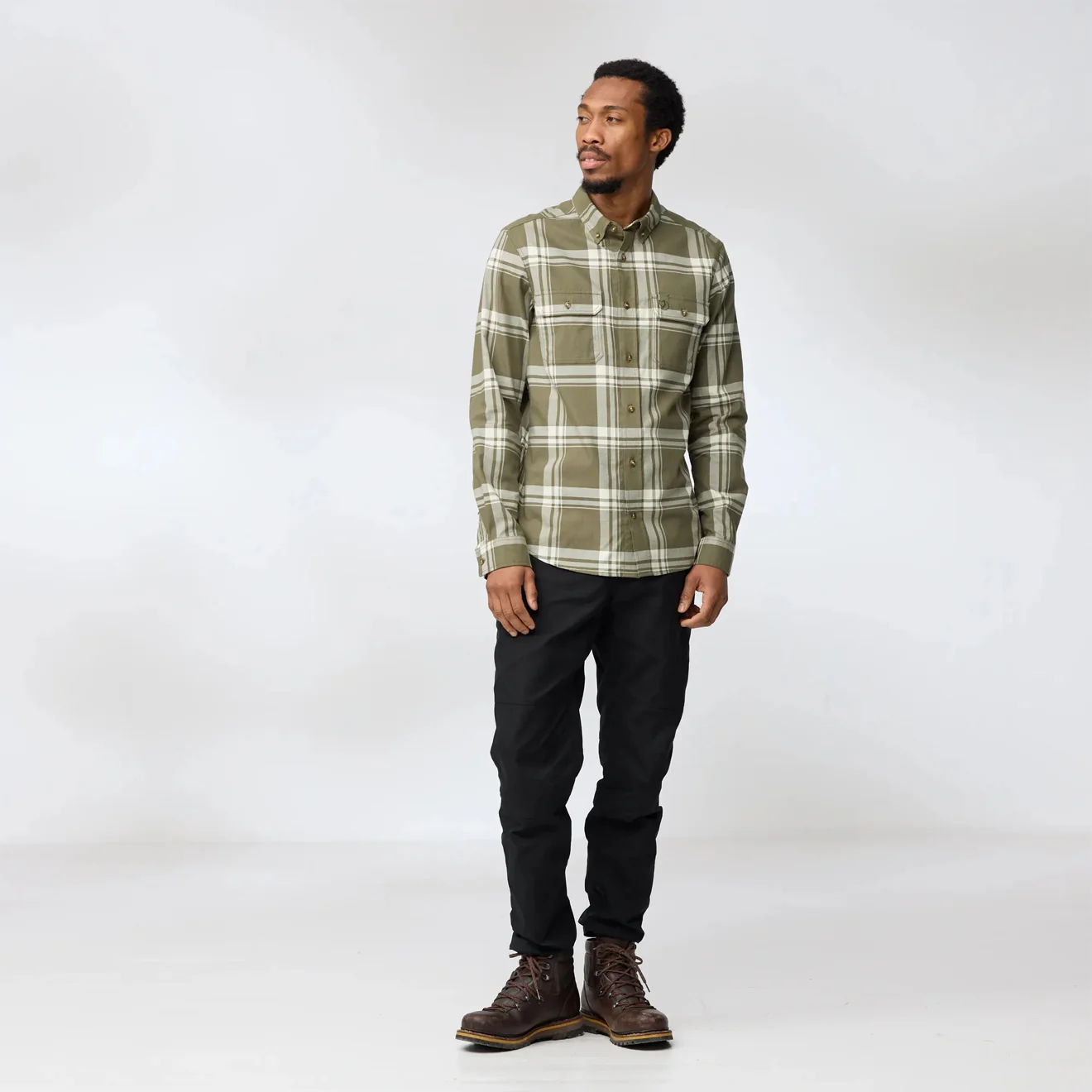 Fjallraven Ovik Lite Flannel Shirt Laurel Green / Chalk White - Image 4