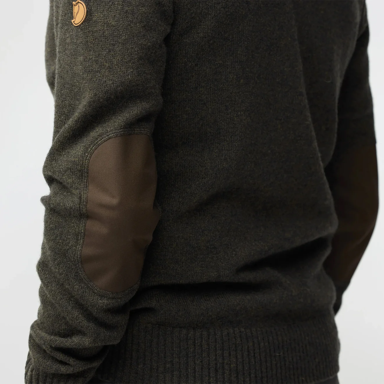 Fjallraven Ovik Round Neck Sweater Dark Olive - Image 5