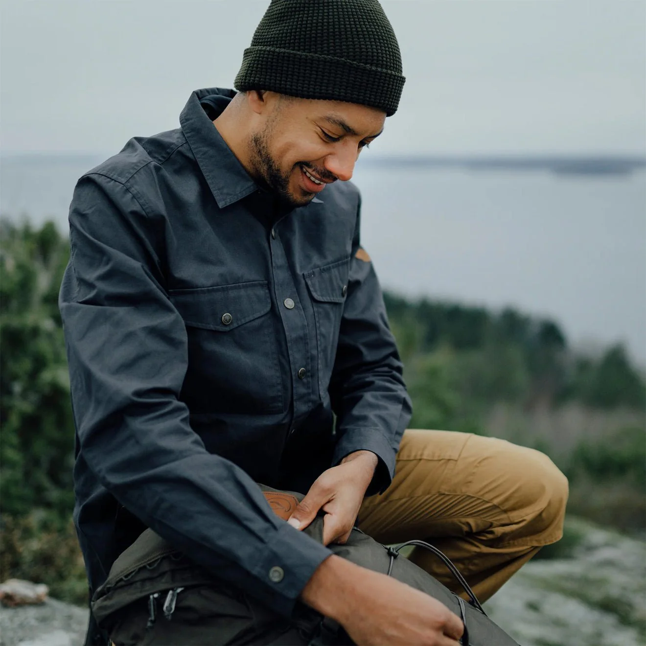 Fjallraven Singi Overshirt Dark Olive - Image 7