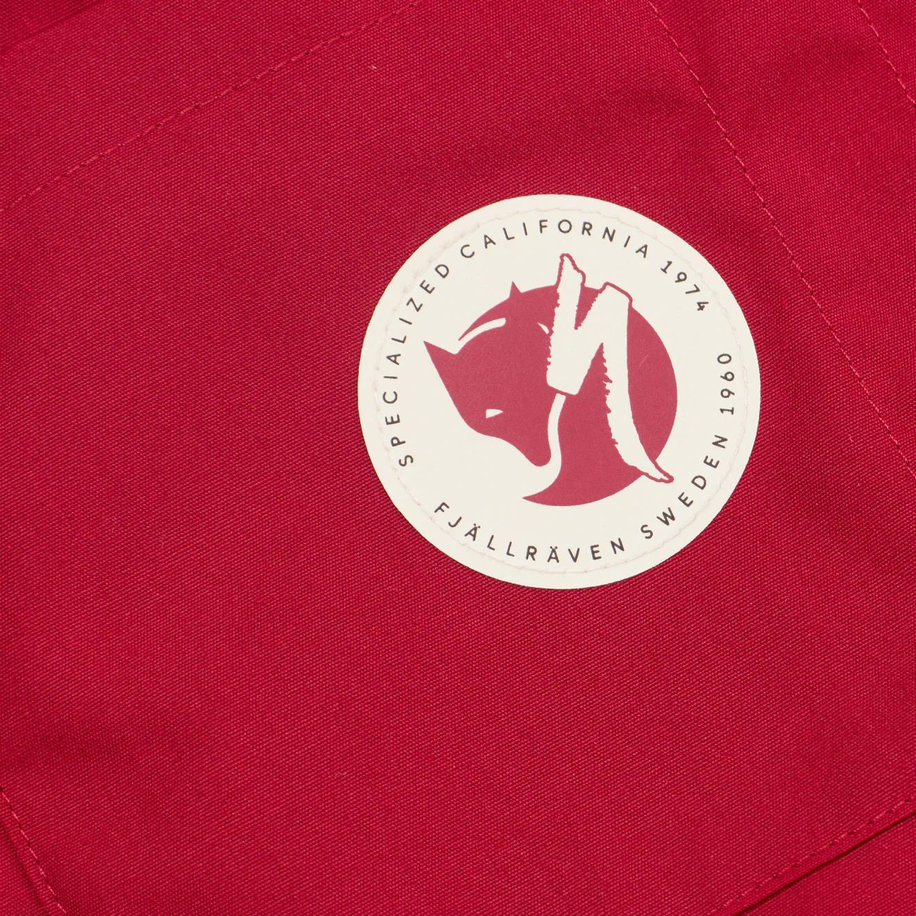 Fjallraven x Specialized Mechanics Apron Pomegranate Red - Image 5