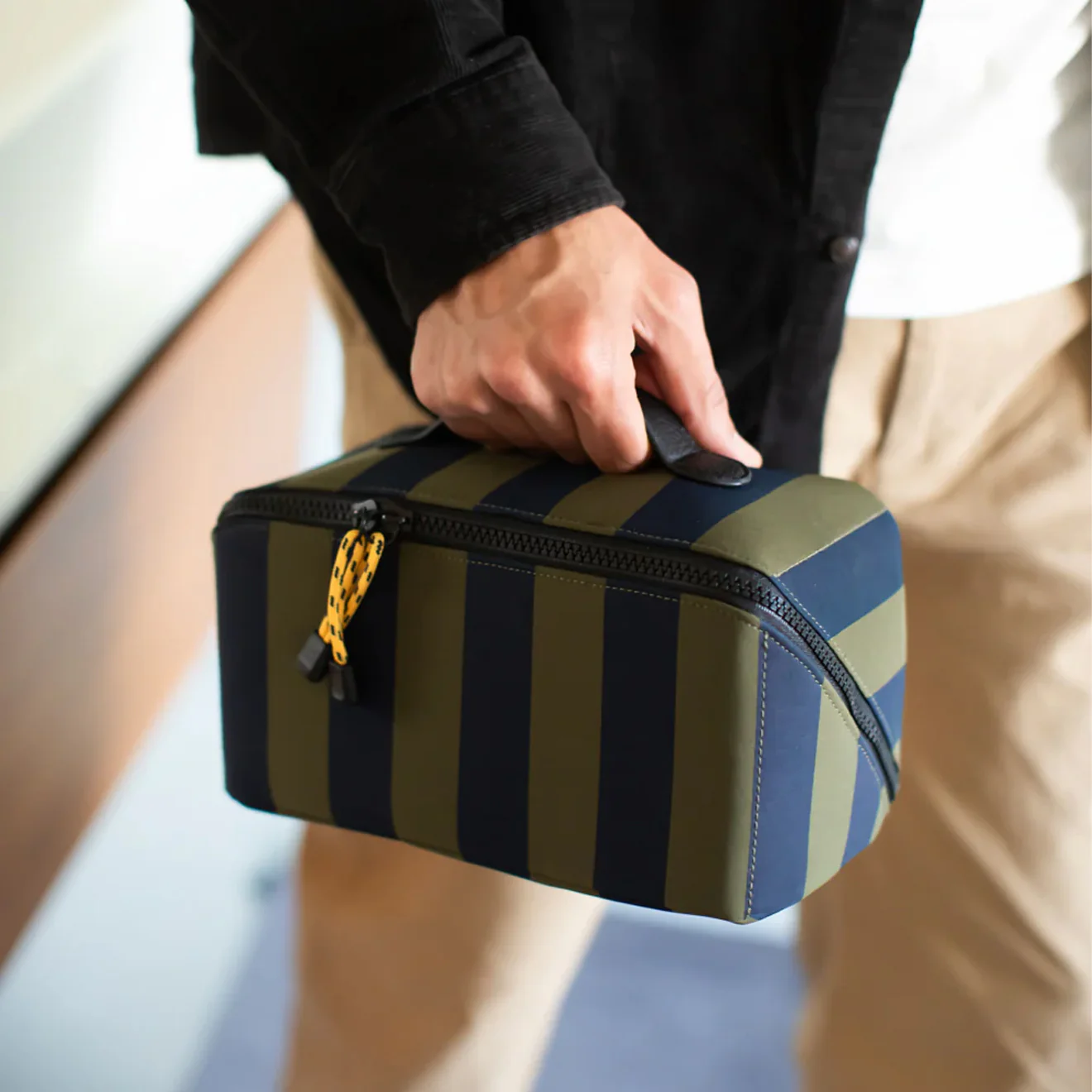 Caroline Gardner Diaganol Washbag Blue / Green Stripe - Image 5