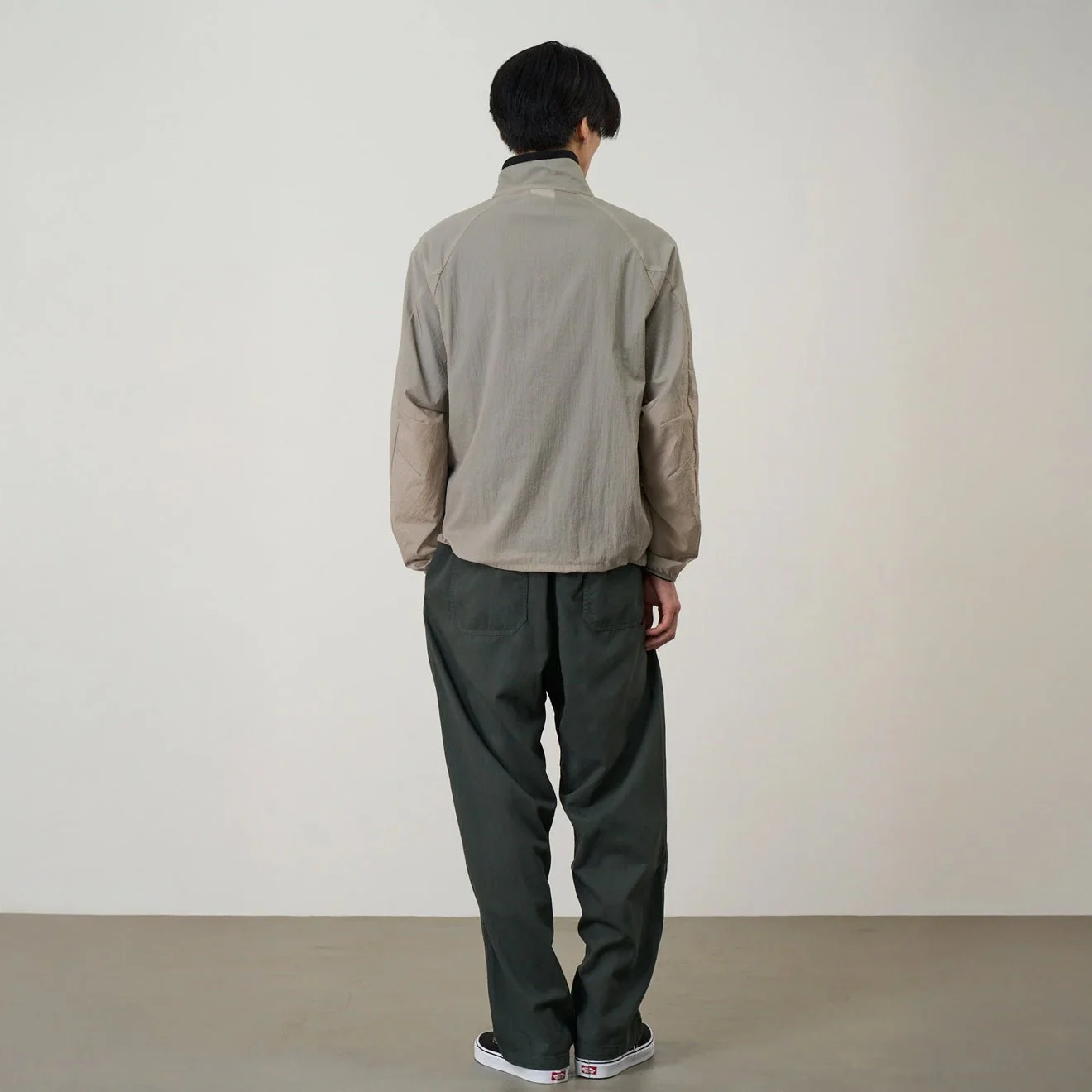 Gramicci Ultra-Light Packable Jacket Concrete - Image 4