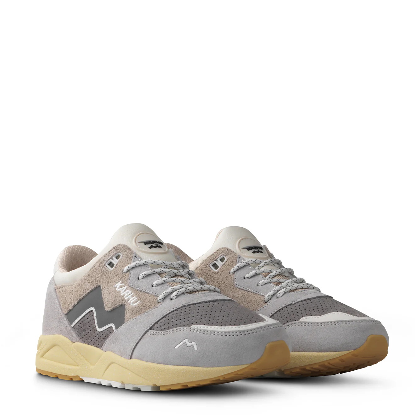 Karhu Aria 95 Trainer Lunar Rock / Foggy Dew - Image 3