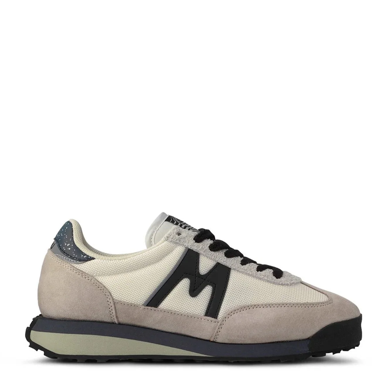 Karhu Mestari Control Trainer Silver Lining / Jet Black