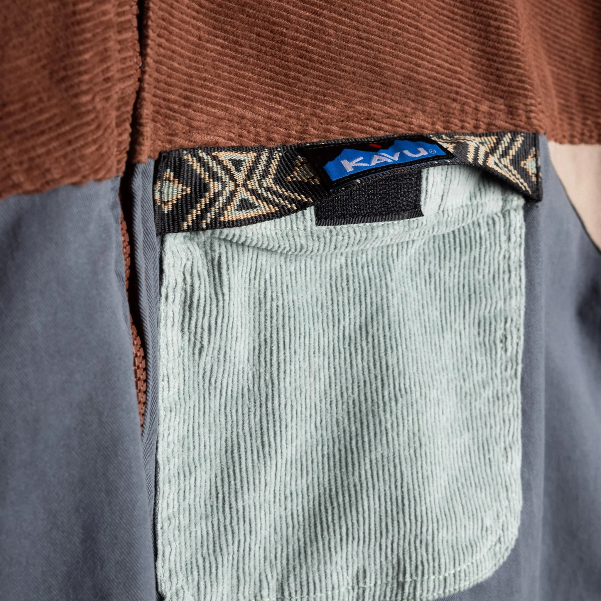 Kavu Throwshirt Flex Jacket Color Commotion - Image 3