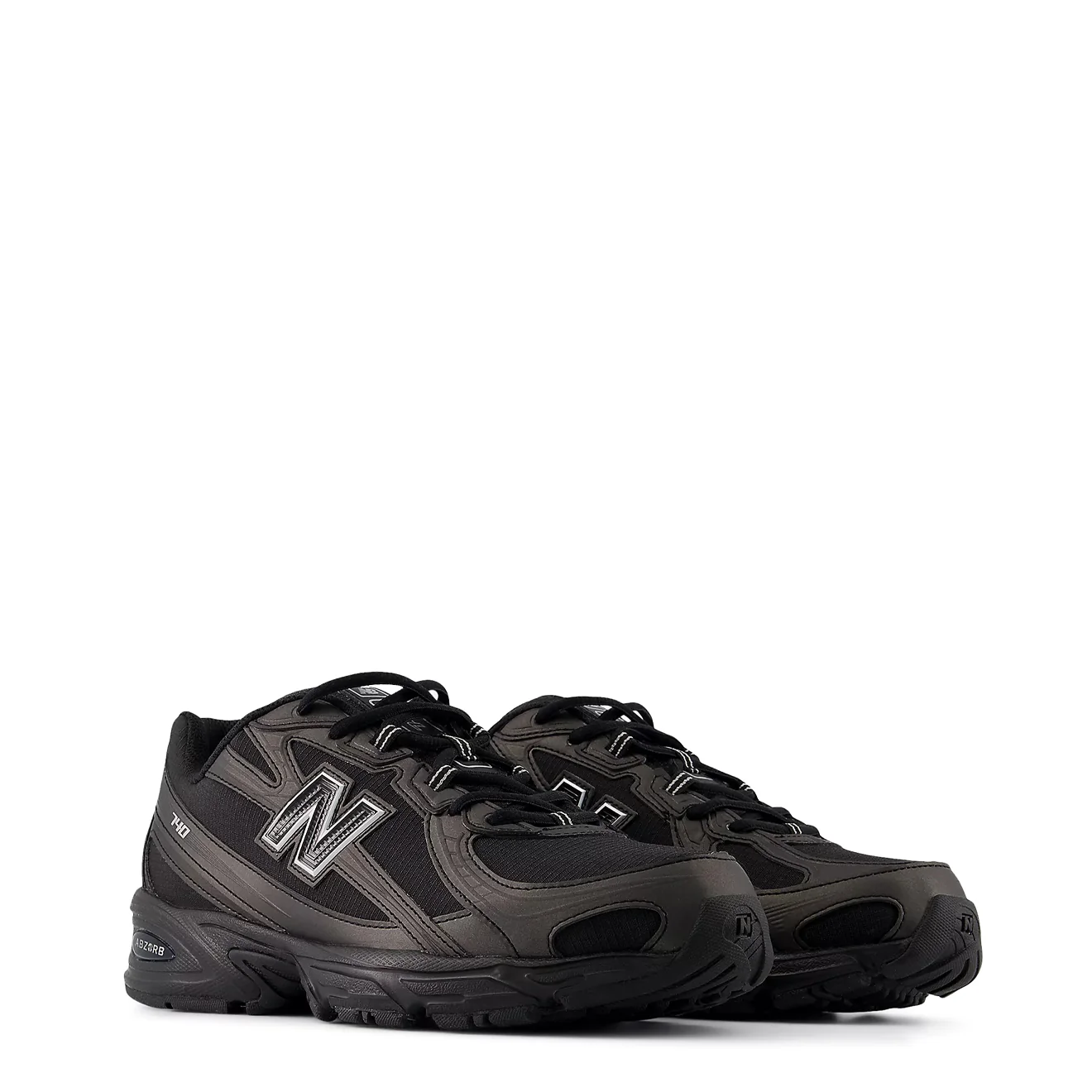 New Balance 740 Shoes Black - Image 2