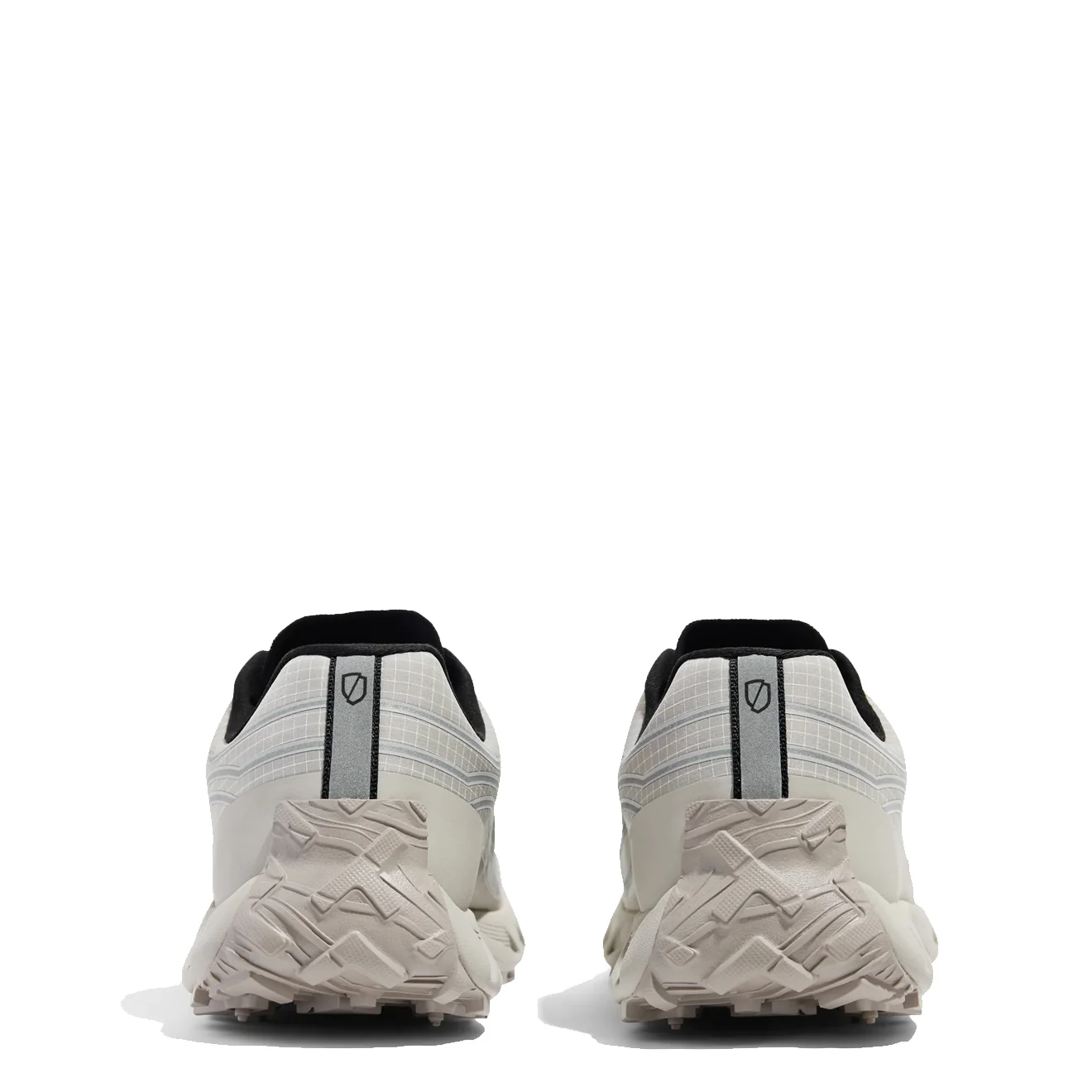 Norda The 002 Trainer Cinder - Image 4