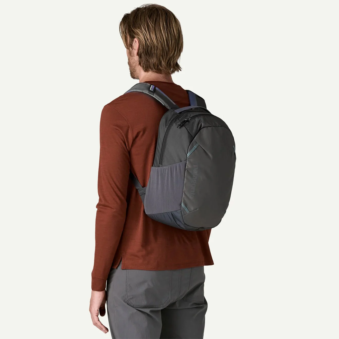 Patagonia Atom Daypack 24L Smolder Blue - Image 4