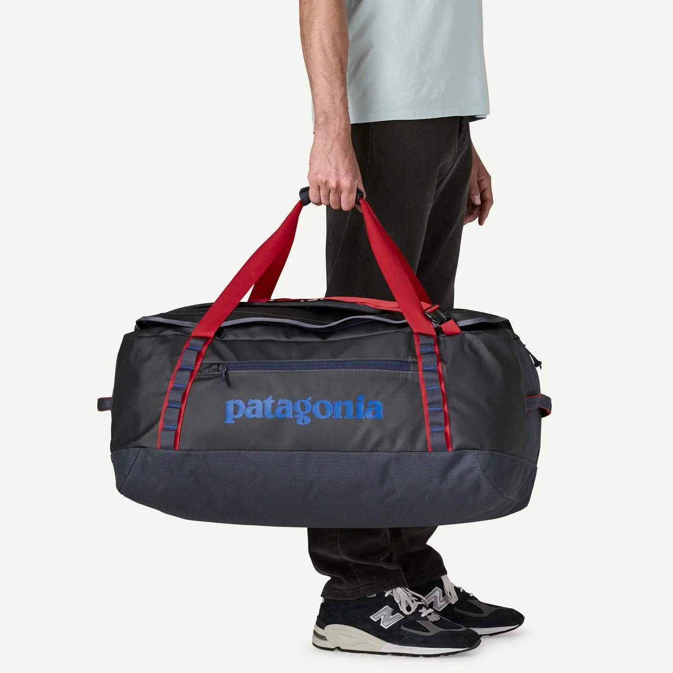 Patagonia Black Hole Duffel 70L Smolder Blue / Amanita Red - Image 4