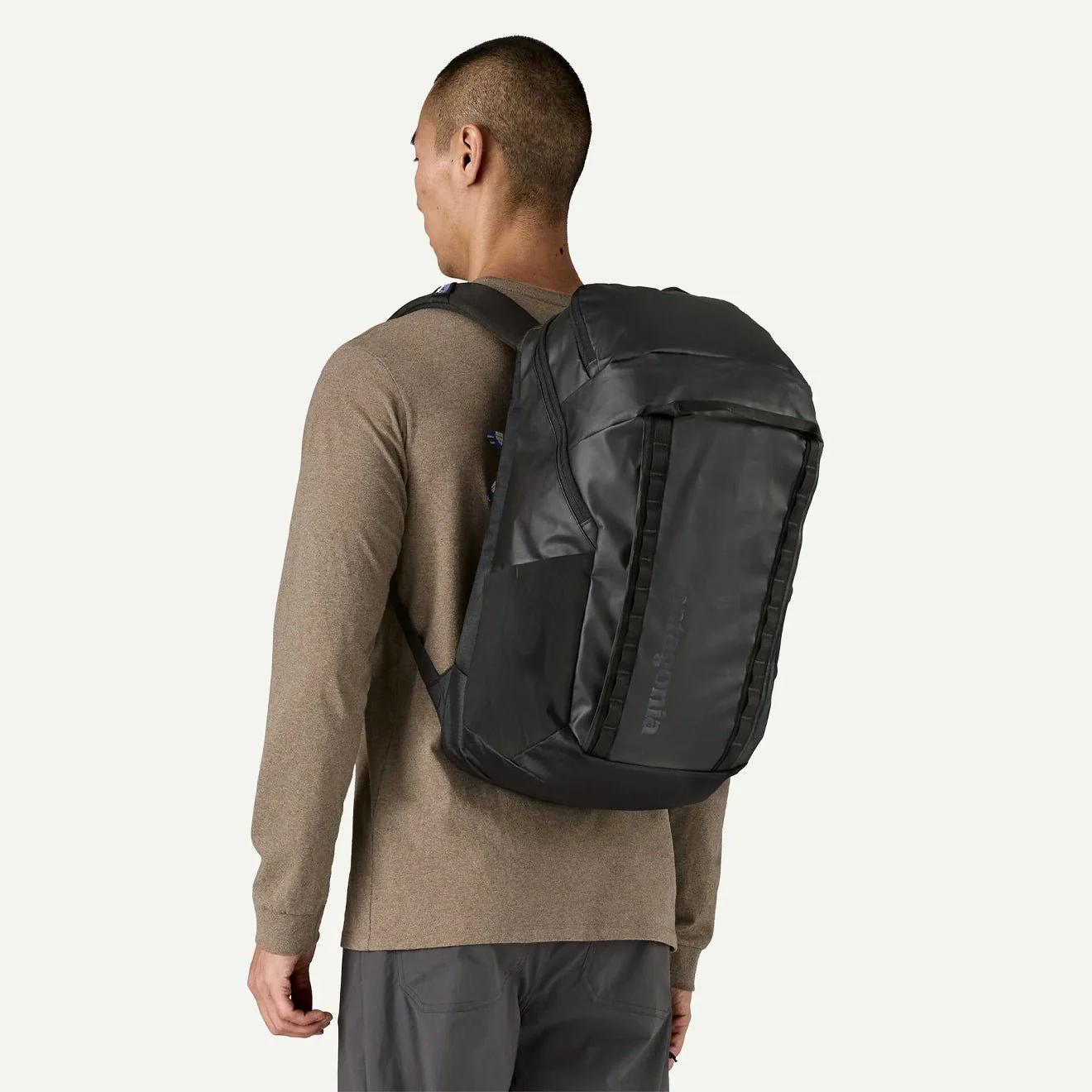 Patagonia Black Hole Pack 32L Black w/Black - Image 5