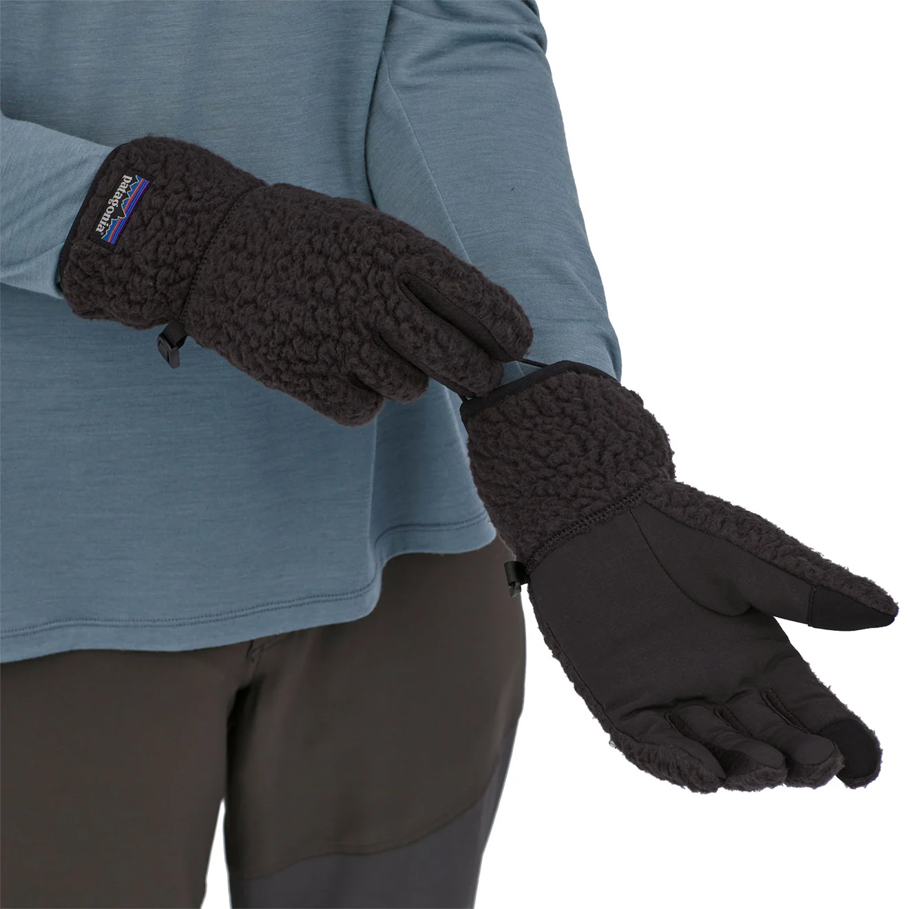 Patagonia Retro Pile Gloves Black - Image 3
