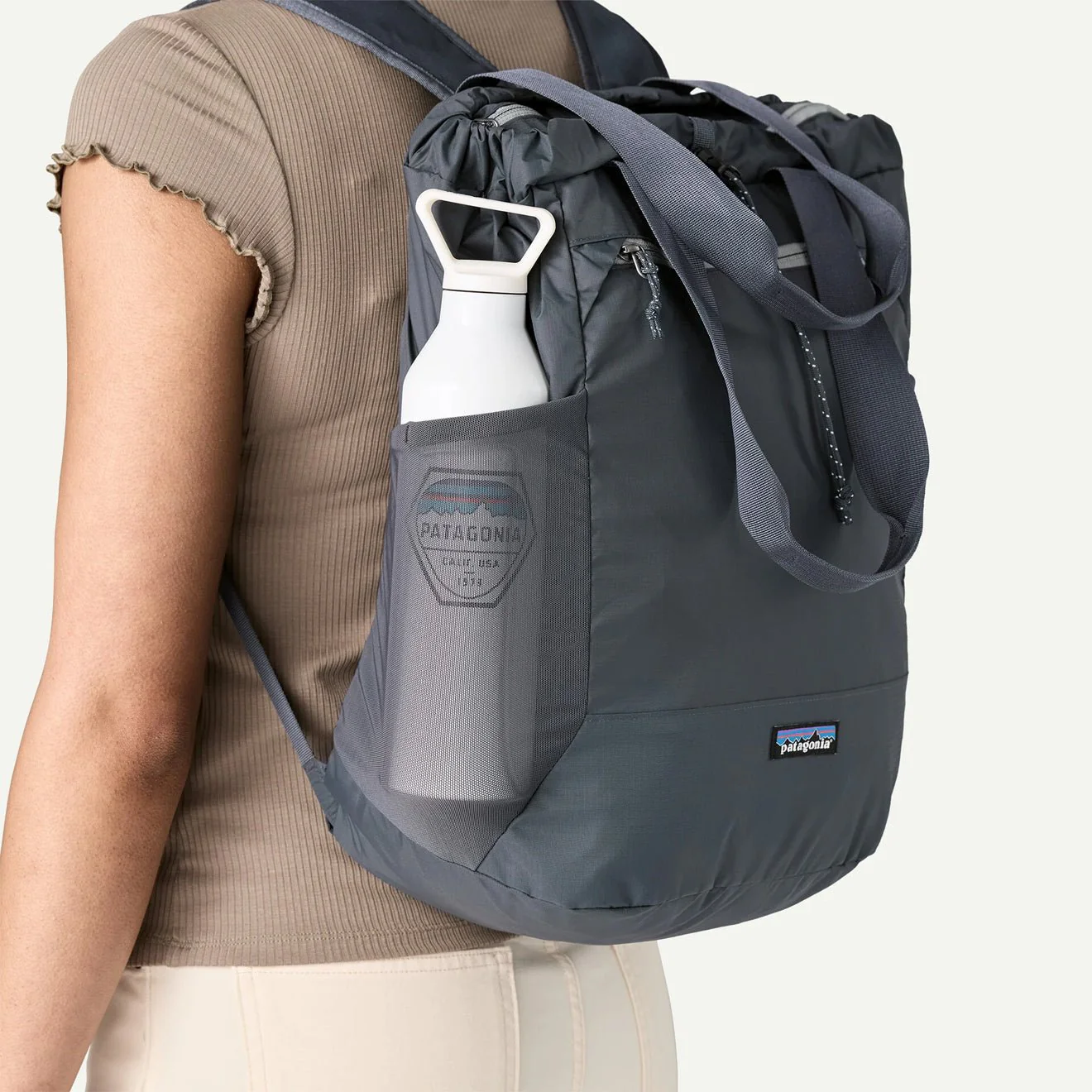 Patagonia Terravia Tote Pack Smolder Blue - Image 4