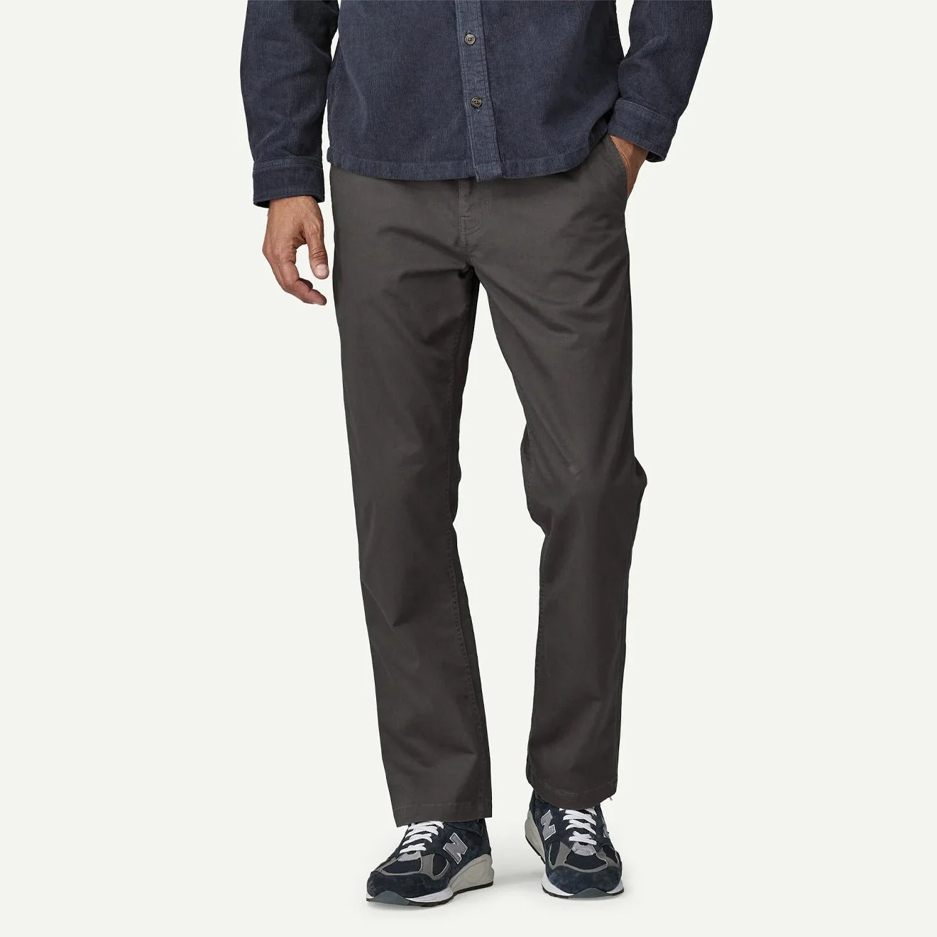 Patagonia Twill Traveler Chino Pants Regular Forge Grey - Image 2