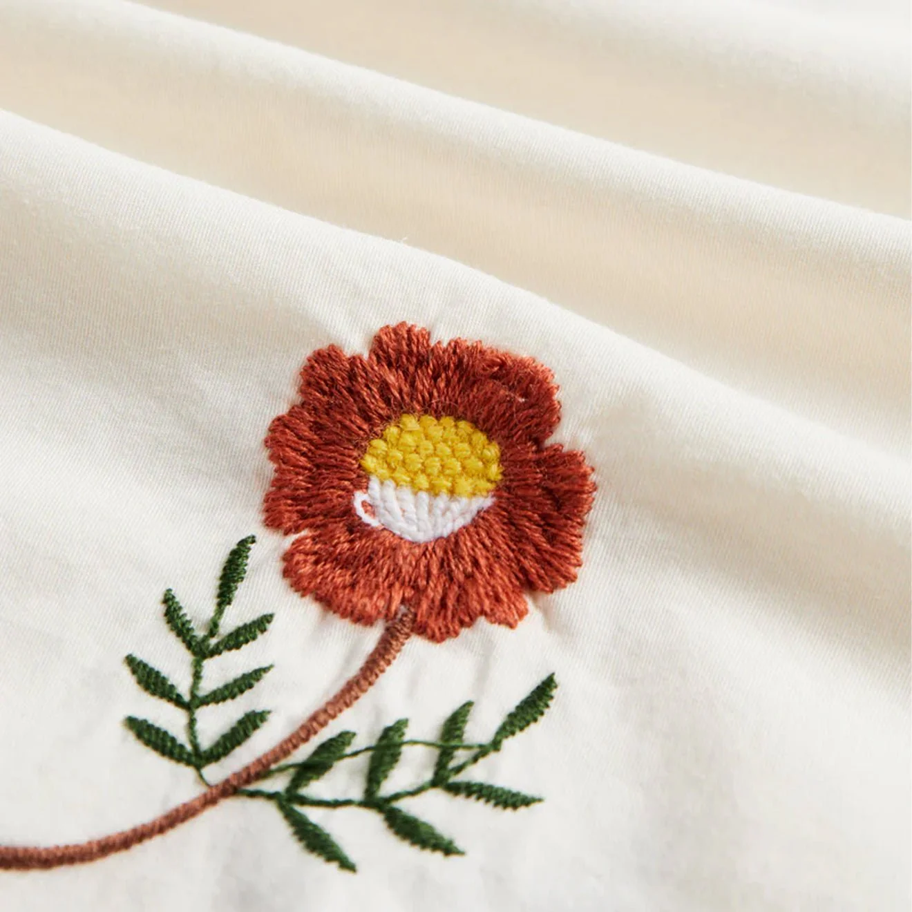 Portuguese Flannel Embroidery Flowers S/S shirt White / Multi - Image 3