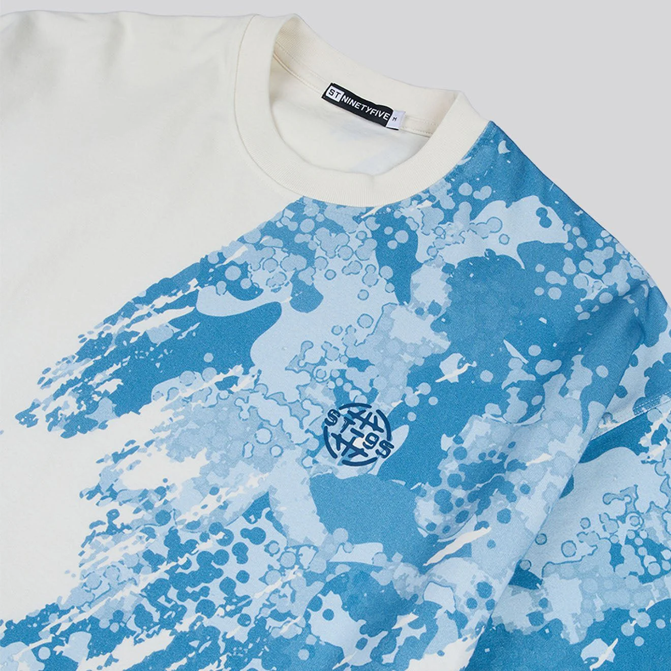 ST-95 x Anna Bergonzini Part Camouflage T-Shirt Off White - Image 5