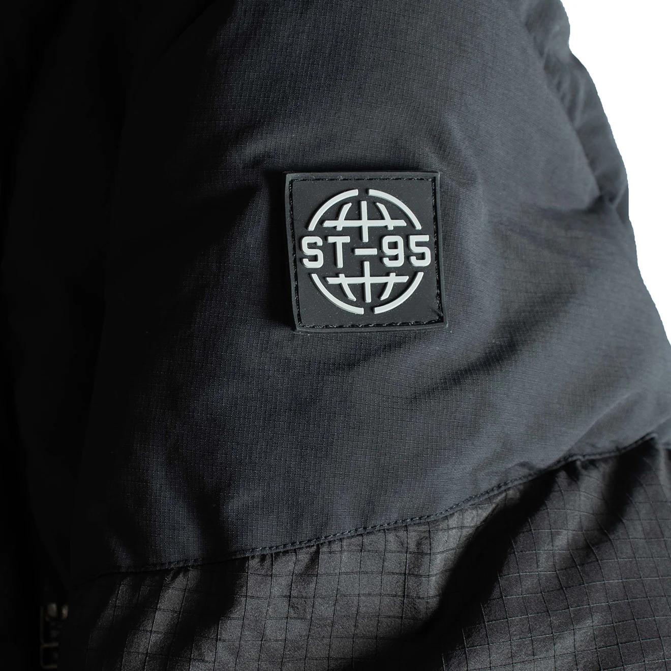 ST95 Imperiali Puffer Black - Image 2