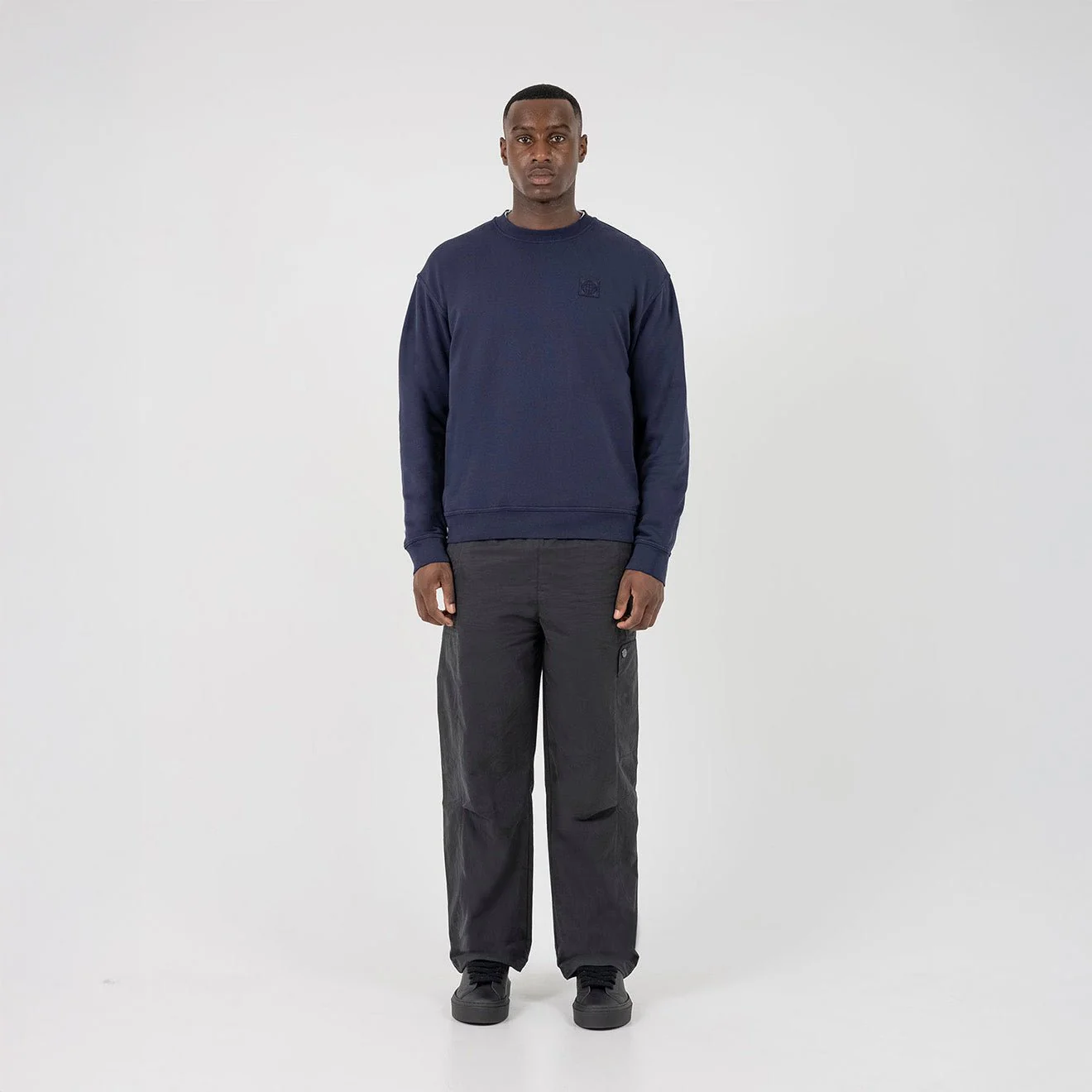 ST95 Ormodeo Crew Sweatshirt Navy - Image 3