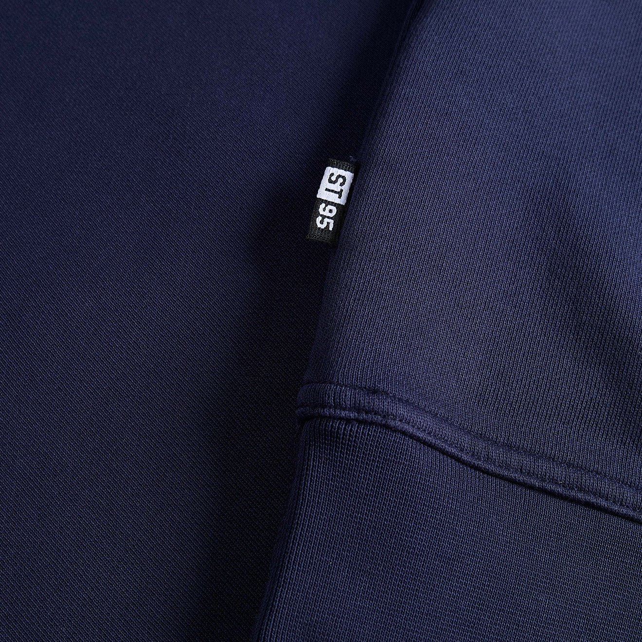 ST95 Ormodeo Crew Sweatshirt Navy - Image 6